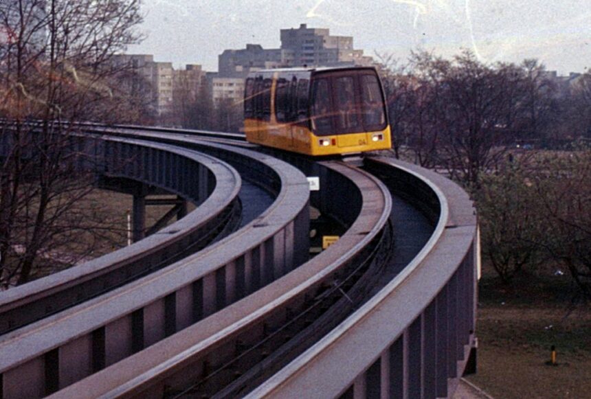 m bahn berlin