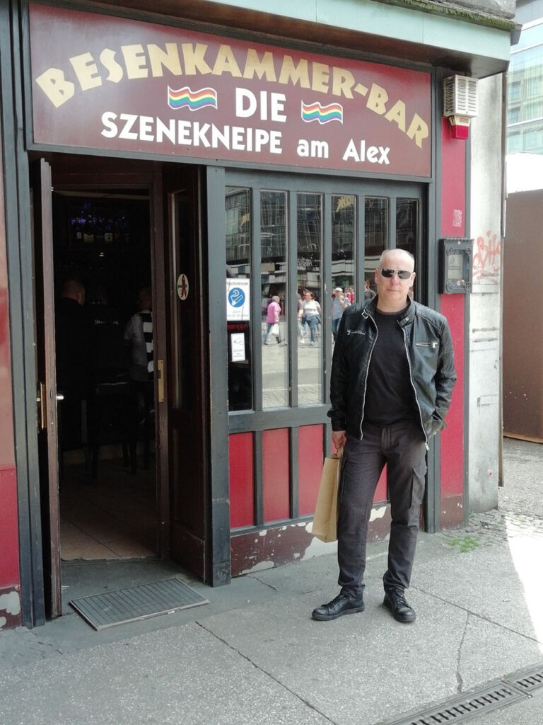 marek defee alexanderplatz